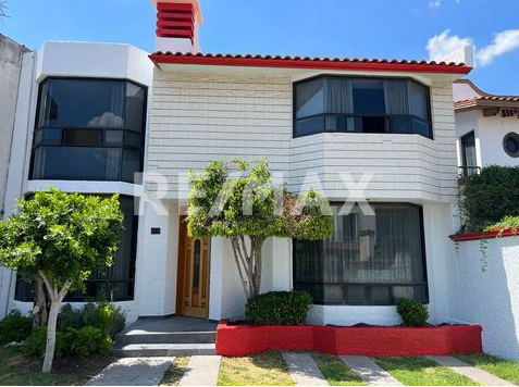 VENTA DE CASA EN CLAUSTROS DEL PARQUE