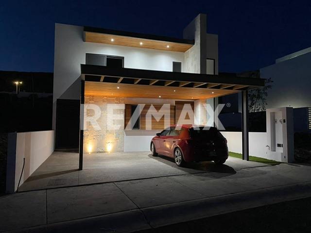 CASA EN VENTA EN NUEVO REFUGIO