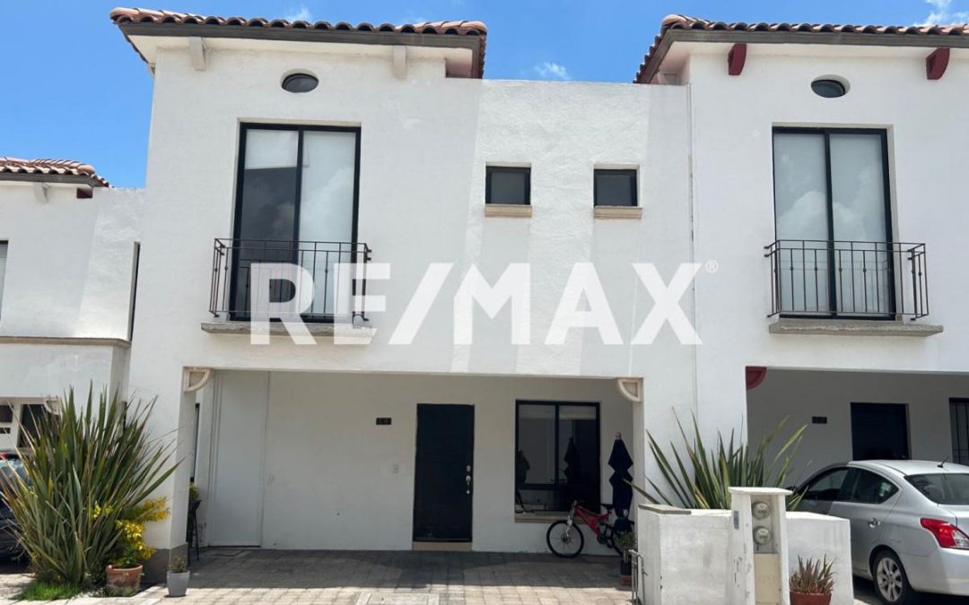 CASA EN VENTA ZIBATA