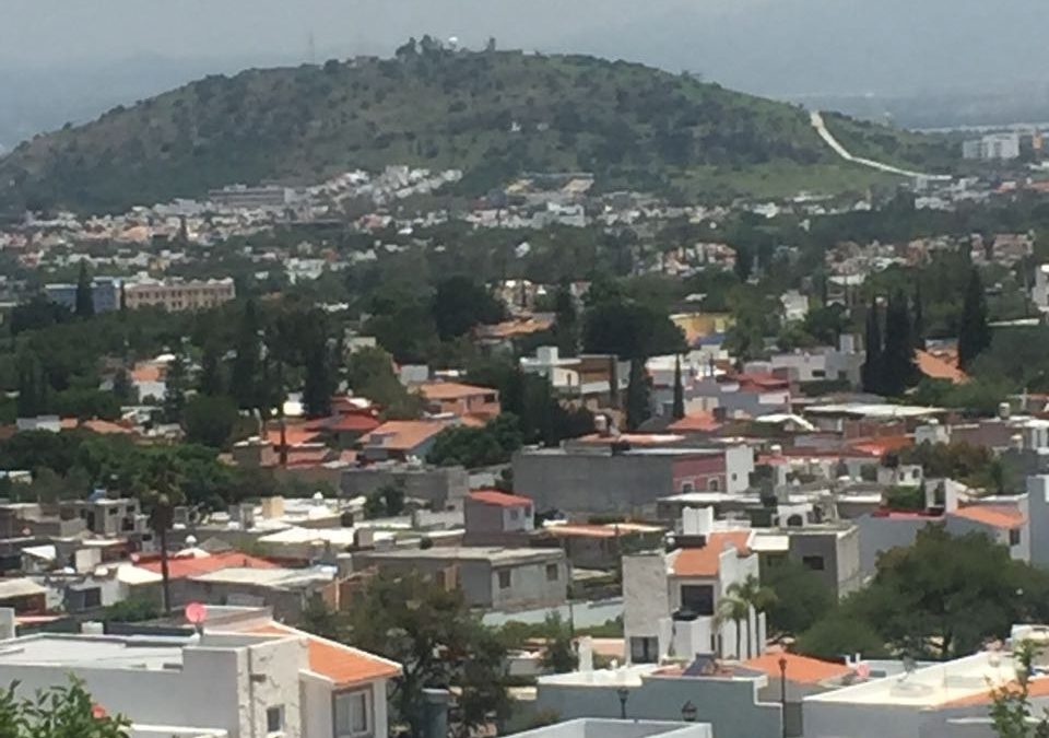 VENTA TERRENO COMERCIAL EN FRACCIONAMIENTO