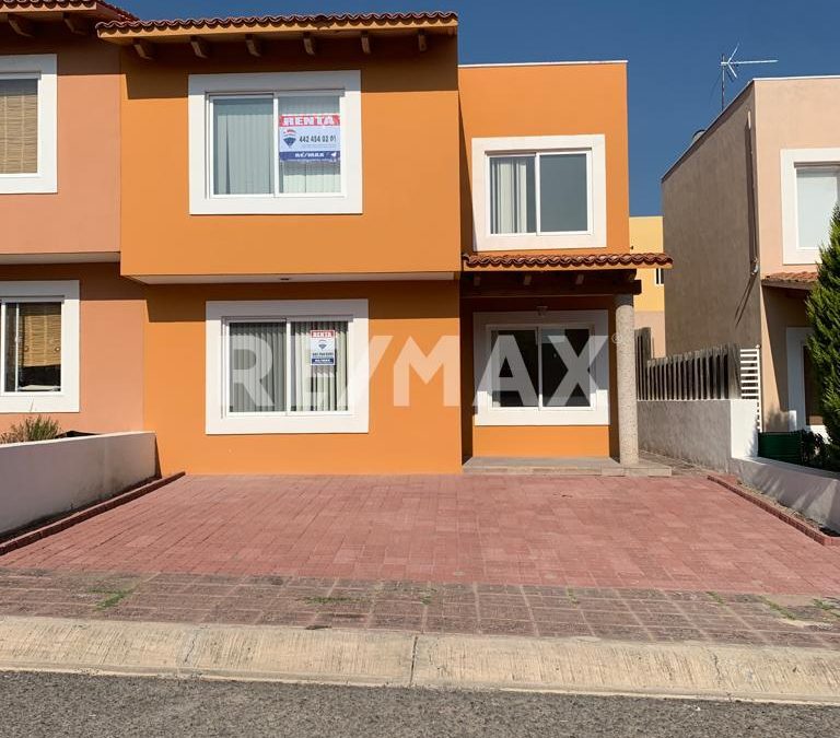 CASA EN RENTA