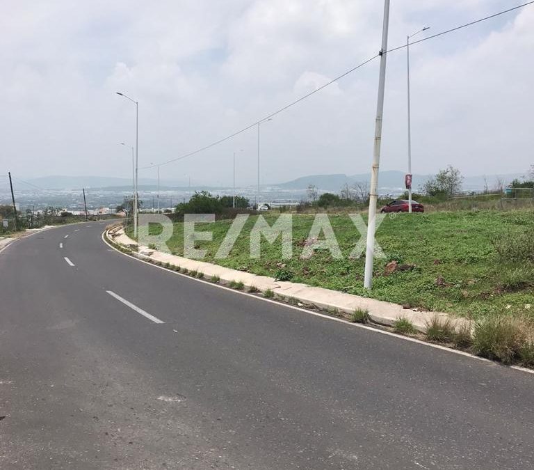 TERRENO COMERCIAL EN VENTA
